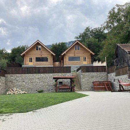 Long Rock Chalets Rimetea Ngoại thất bức ảnh