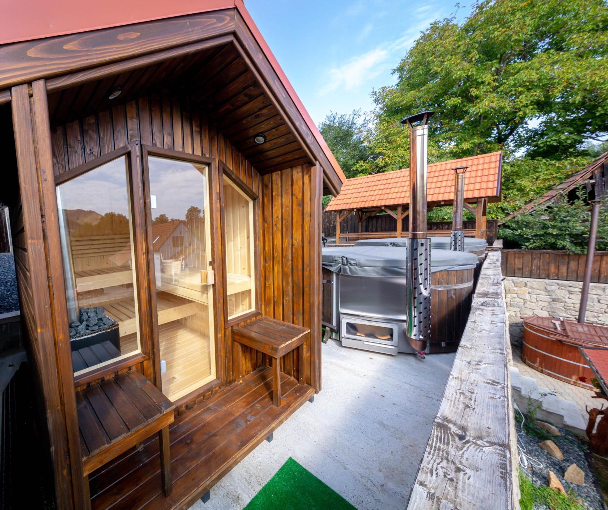 Long Rock Chalets Rimetea Ngoại thất bức ảnh